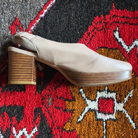 Intentionally Blank Stacked Wood Platform Heels in Shell Pink - Picture 6 of 10